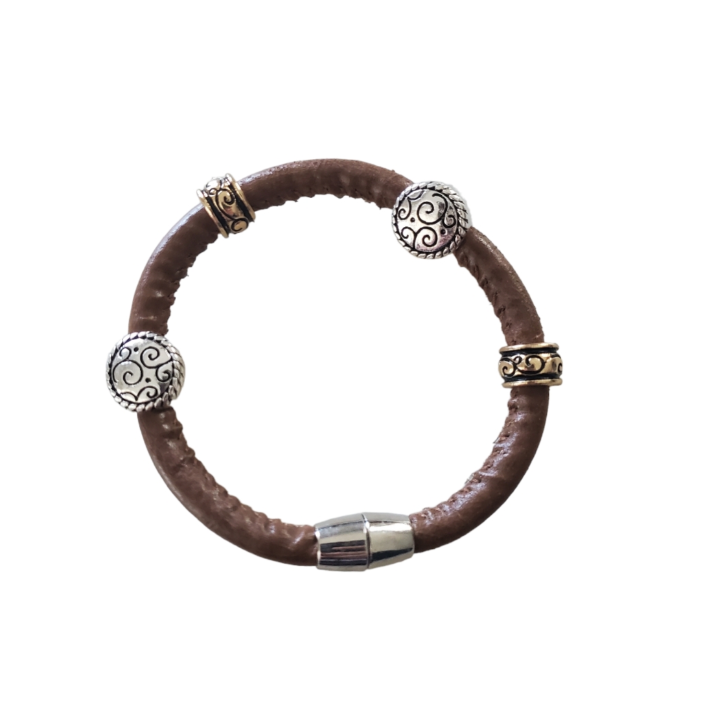 Brown Faux Leather Magnetic Closure Charm Braclet Silver Bronze